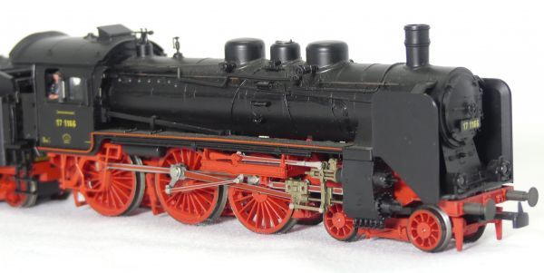 ROCO DRG BR17 4-6-0 蒸気機関車 DC アナログ