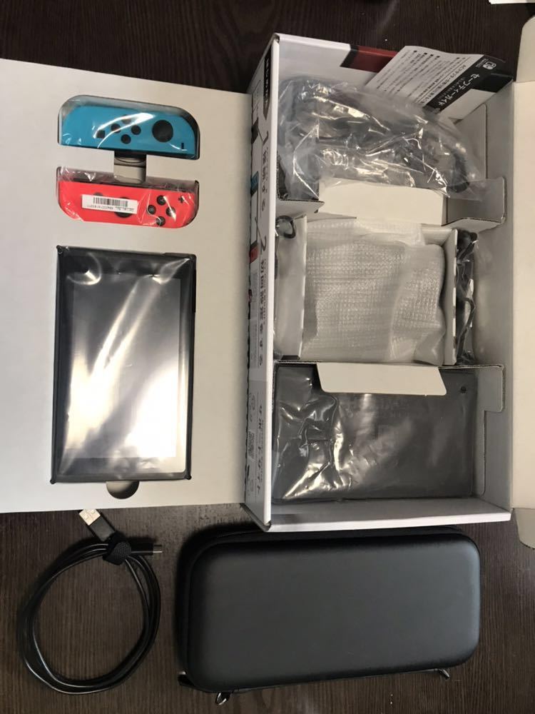Nintendo Switch Lite 本体中古 充電器・ソフト付 Nintendo Switch