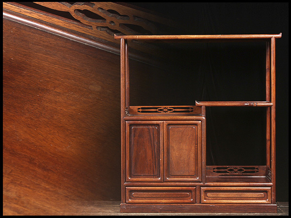 UO539 【唐木家具】唐木違い棚・唐木箪笥・唐木飾り棚・唐木飾棚・唐木