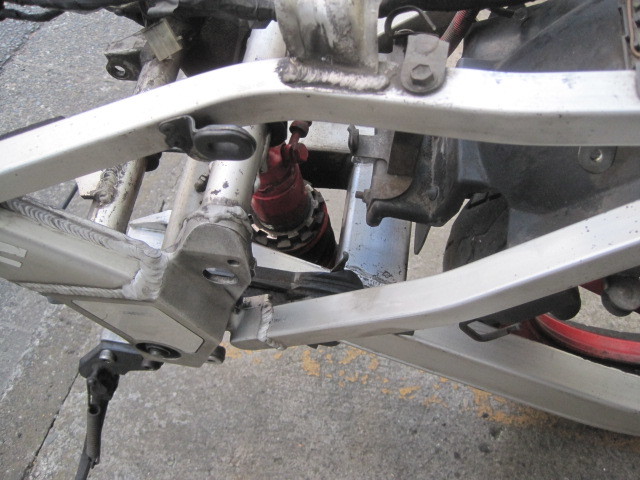 TZR250　フレームAssy　書類付き　引き取り限定！前後足回り等色々付いてます！！！_9