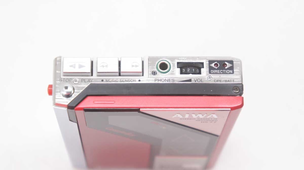 ジャンク品】 【専用ケース付】 AIWA アイワ CassetteBoy カセット