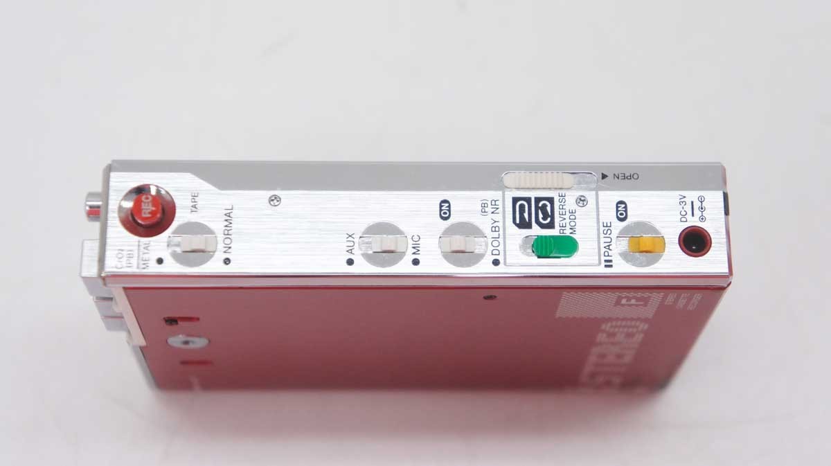 ジャンク品】 【専用ケース付】 AIWA アイワ CassetteBoy カセット