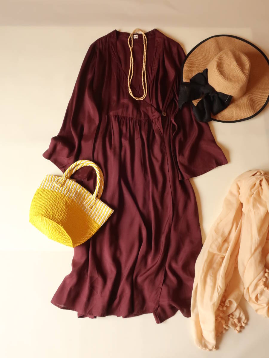 品 シップス ふんわりラップワンピース マキシ丈 Ships Blue Store えんじ ワンピース ロング 売買されたオークション情報 Yahooの商品情報をアーカイブ公開 オークファン Aucfan Com