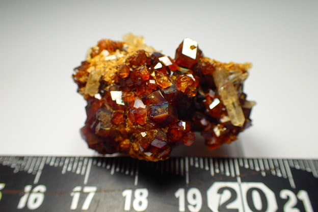 TC国産鉱物　奈良県産　レインボーガーネット　原石（極美）114_3