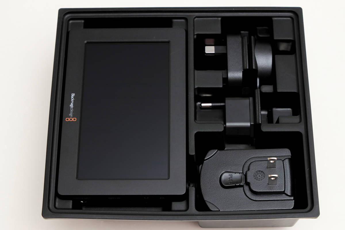 Blackmagic Video Assist 5インチモニター おまけ付 【公式通販】