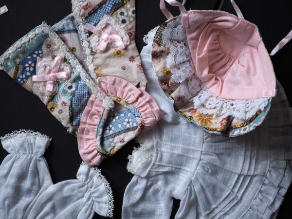 customhouse製 カスタムハウス プチアイ Petite Aiサイズ アウトフィット(花)_3