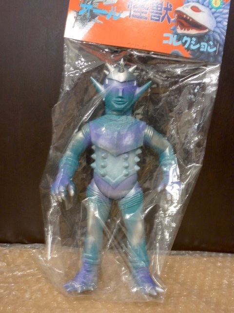 ベアモデル　ソフビ　ウルトラマン　ウリンガ　怪獣フィギュア 青紫色 ベアモデル ウリンガ ソフビ 袋入り・未開封 スタンダード ウリンガ