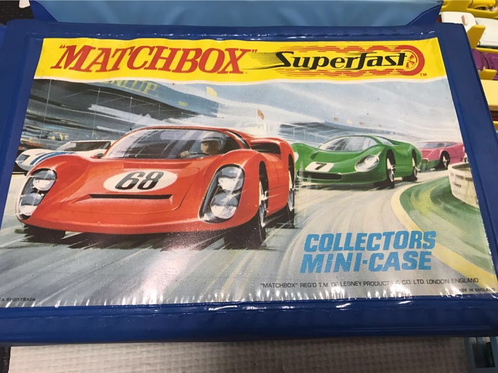 マッチボックス コレクターズ ミニケース ミニカー24台付き_2