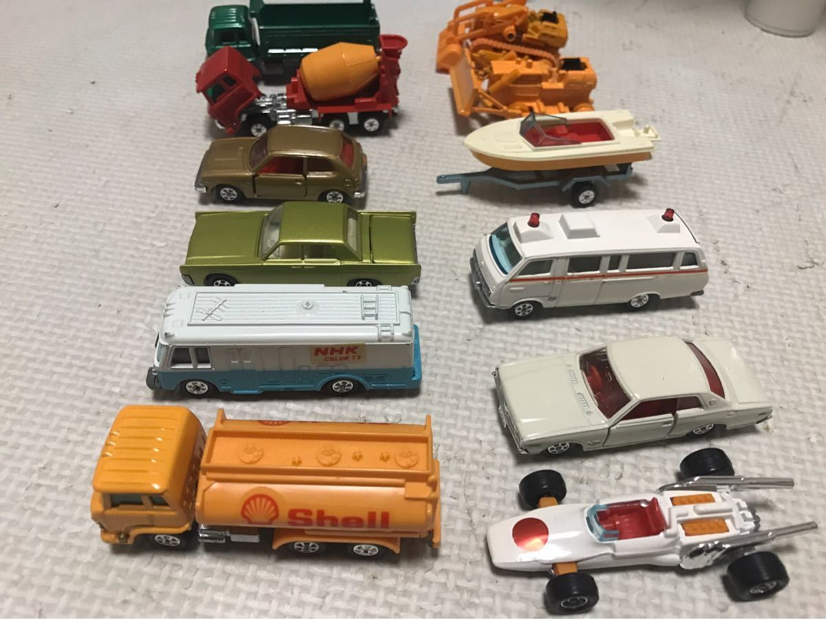 マッチボックス コレクターズ ミニケース ミニカー24台付き_6