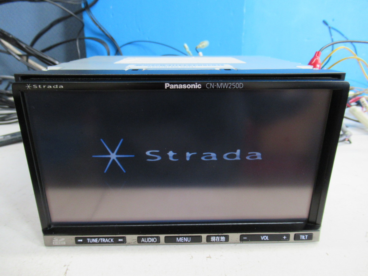 572] Panasonic パナソニック ストラーダ CN-MW250D メモリーナビ 地デジ