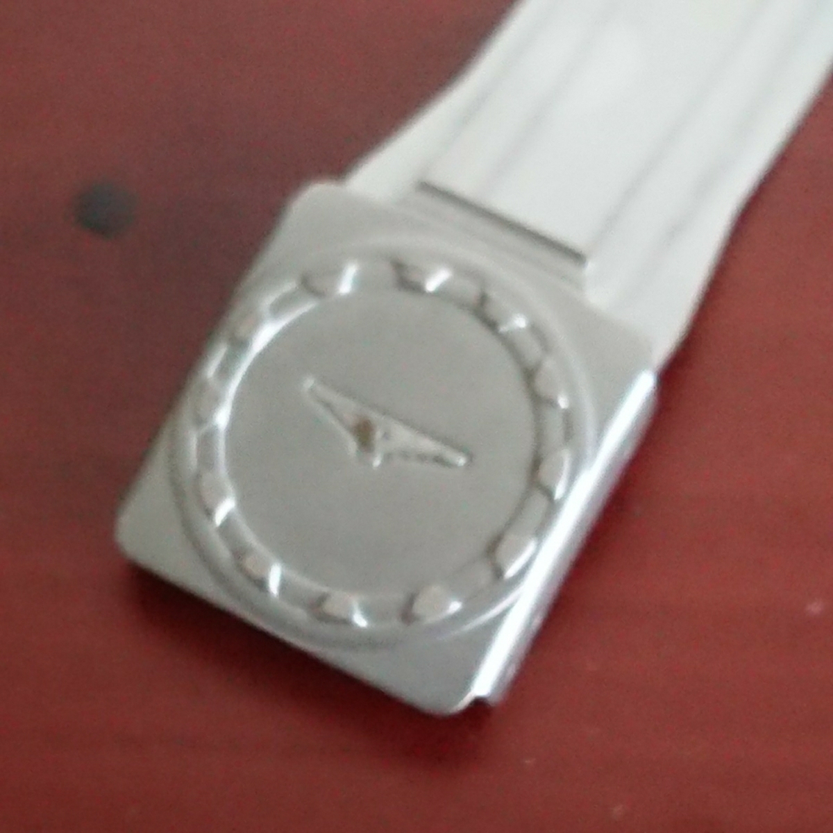 割30% ☆LONGINES Conquest ロンジン コンクエスト チタン製 デイト 