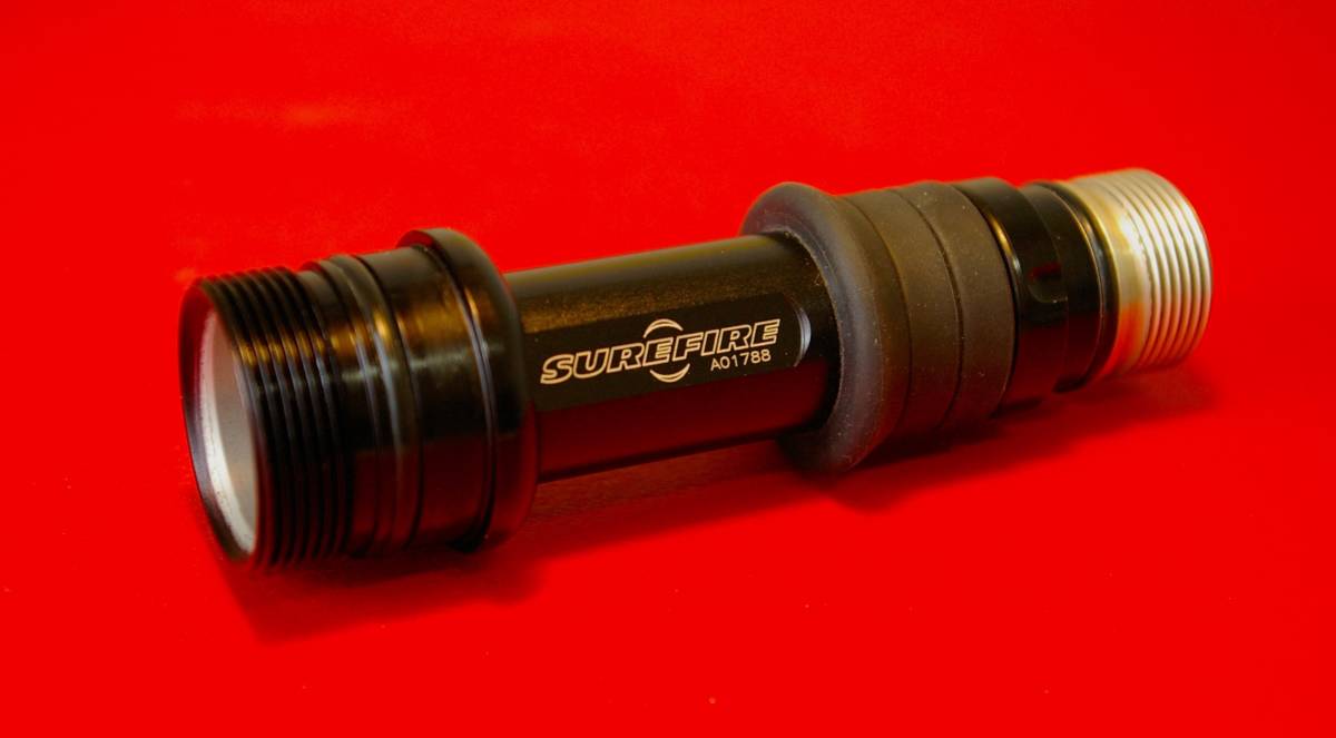 surefire Z2 LED COMBAT LIGHT//ボディ//ほぼ未使用
