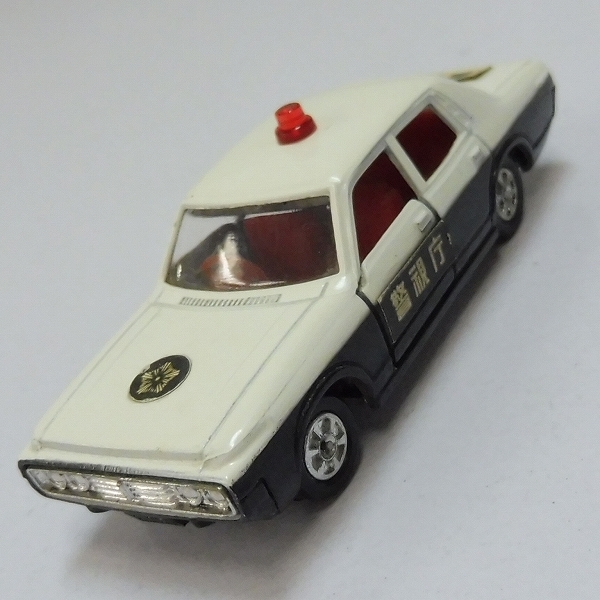 m P362c トミカ 黒箱 日本製 No.4 ニュークラウン パトロールカー / 4