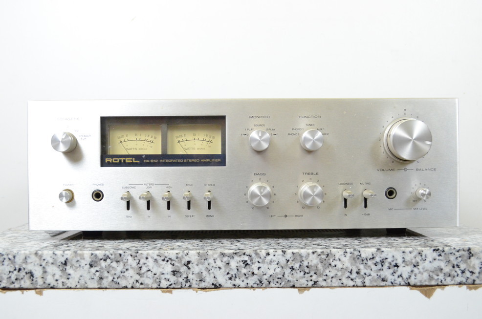 【日本製】ROTEL RA932 プリメインアンプ Rotel - RA-812 Stereo Integrated Amplifier ローテル ROTEL Buy