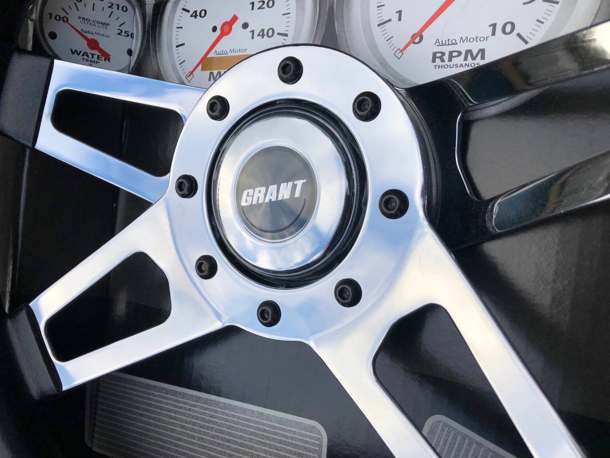 ステアリング グラント製 ホイール Grant - Foam Grip Spoke 34cm
