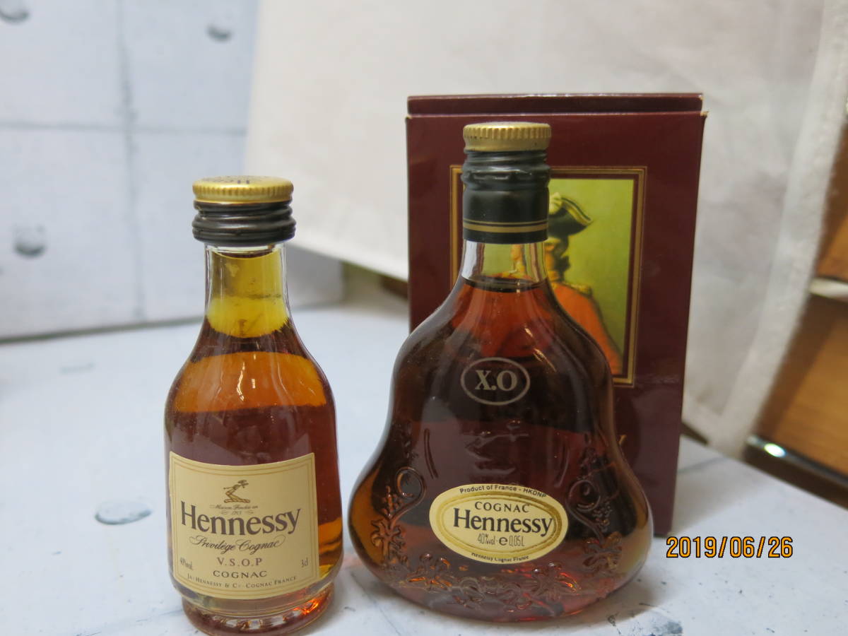 ヘネシー　ＥＸＴＲＡ　30ｍｌ　ミニボトル　2本セット　未開栓 Yahoo!オークション 50ml -「古酒 ミニボトル」(その他) (ブランデー