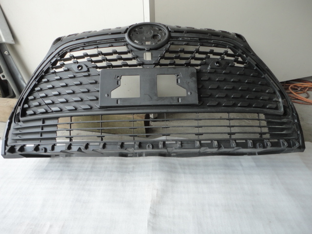 トヨタ「シエンタ」純正フロントグリル品番53112-52660 - www.toyota ...