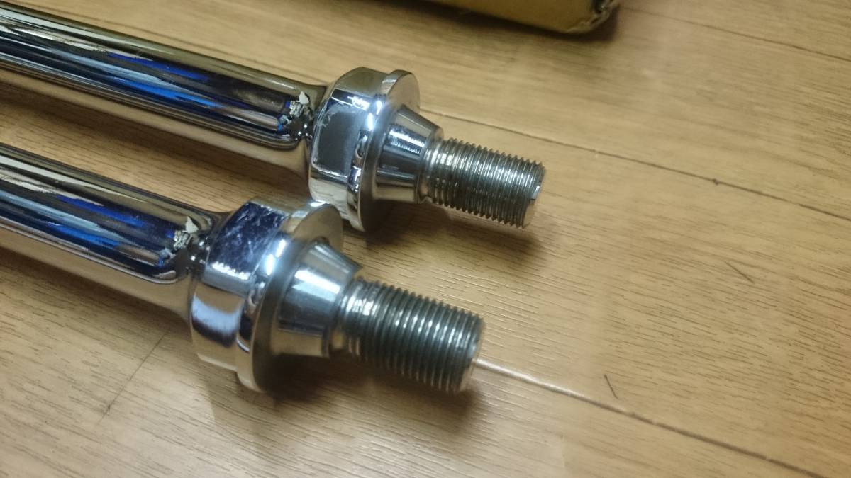 25-2160 クローム5-1⁄4インチライザーセット オフセットドックボーン