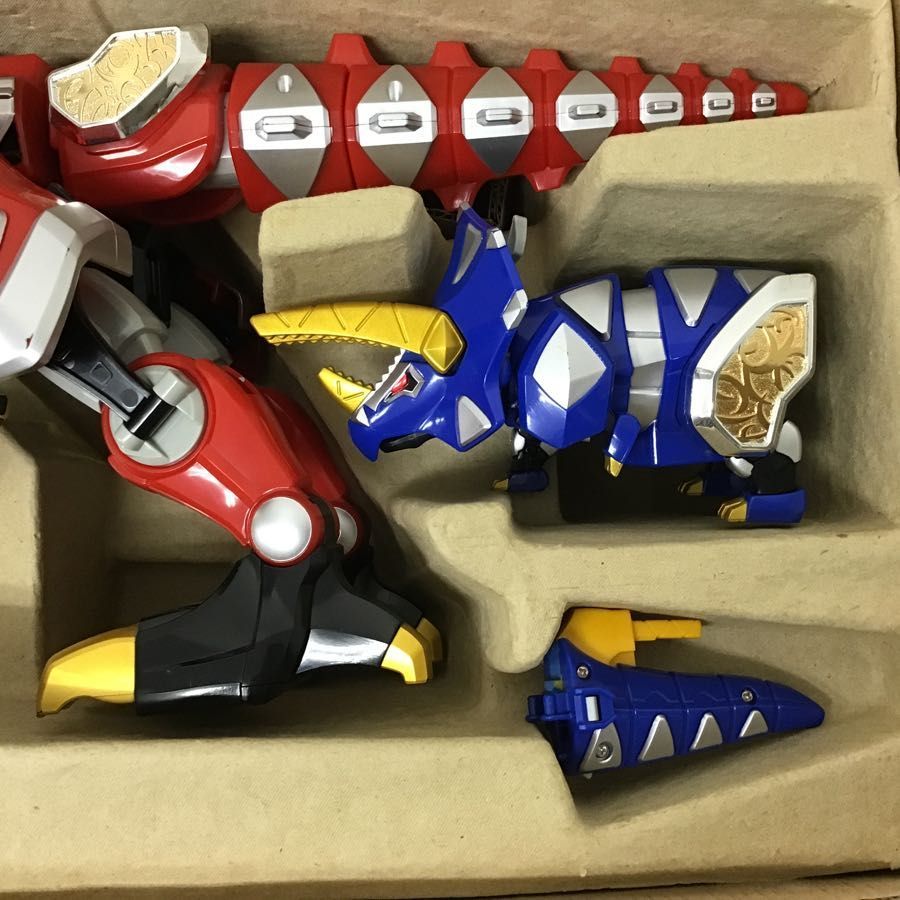 バンダイ 爆竜戦隊アバレンジャー DX爆竜合体 アバレンオー