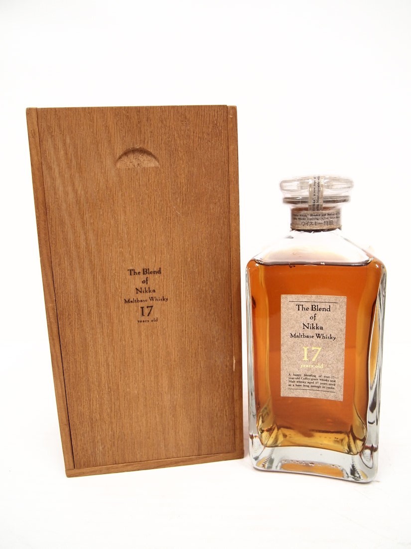 NIKKA ザ ブレンド オブ ニッカ 17年 特級 木箱 ウイスキー 古酒 未開