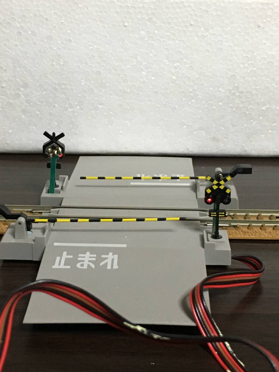 TOMIX Nゲージ 5031 自動踏切セット 単線用 簡易動作チェックOK BR950