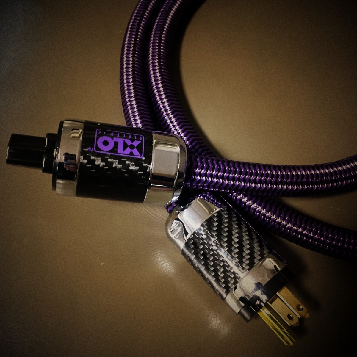 XLO ELECTRIC 高品質シールドケーブル パープル 約1、5メートル XLO