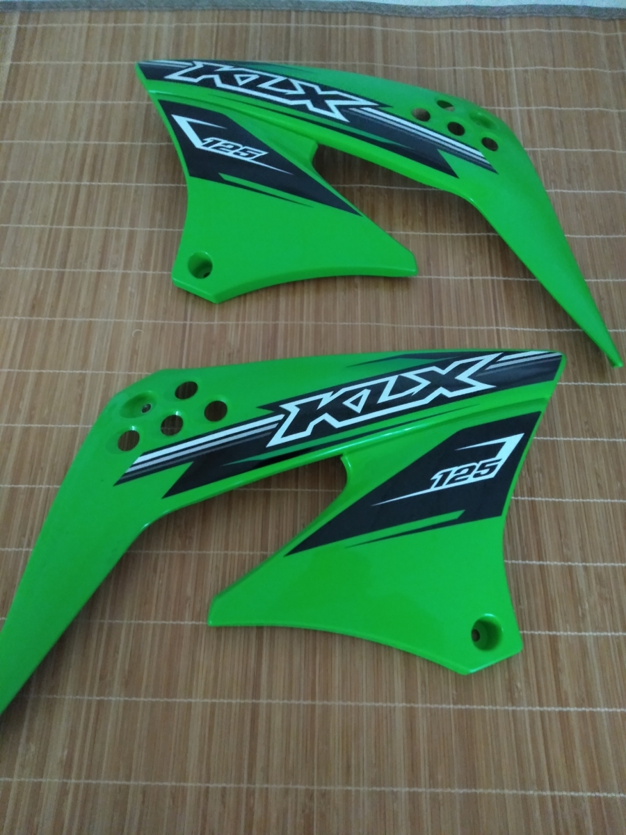 低価，送料無料 KLX125 左右シュラウド グリーン(サイド)｜売買されたオークション情報、yahooの商品情報をアーカイブ公開 - オークファン カワサキ用