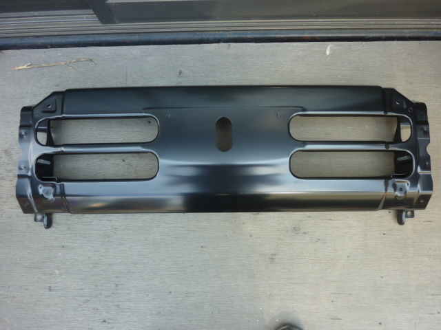 ◆◇★☆NISSAN 純正部品 Fバンパー センター キックス 品番62652-6A00A 在庫品☆★◇◆