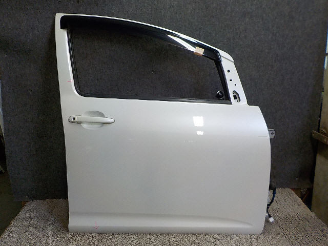 ウィッシュ ZNE10G 2026年最新Yahoo!オークション DBA-ZNE10G - 純正