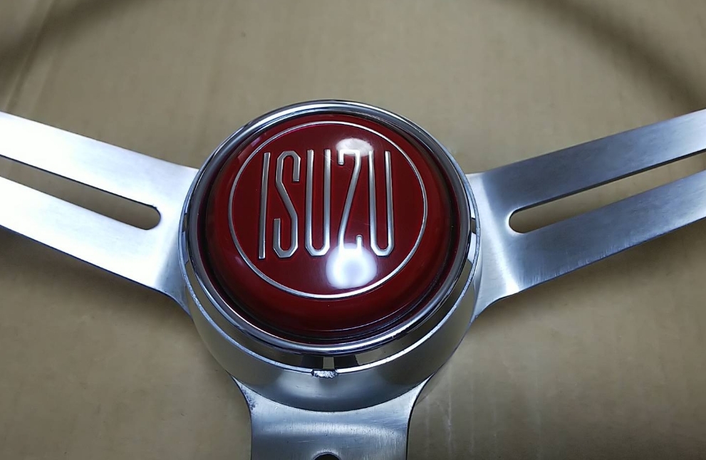 希少 いすゞ 初期型 ベレット 1600 GT 純正 ウッド ステアリング (検