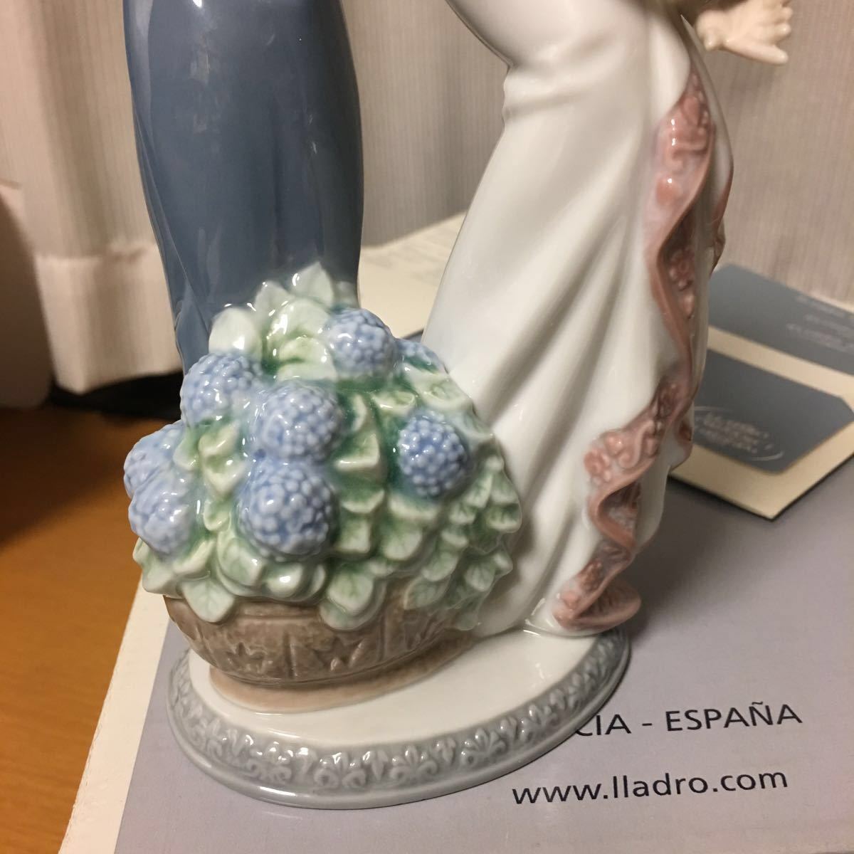 リヤドロ LLADRO すてきよ！ 5555 [LET'S MAKE UP]フィギュリン 陶器人形