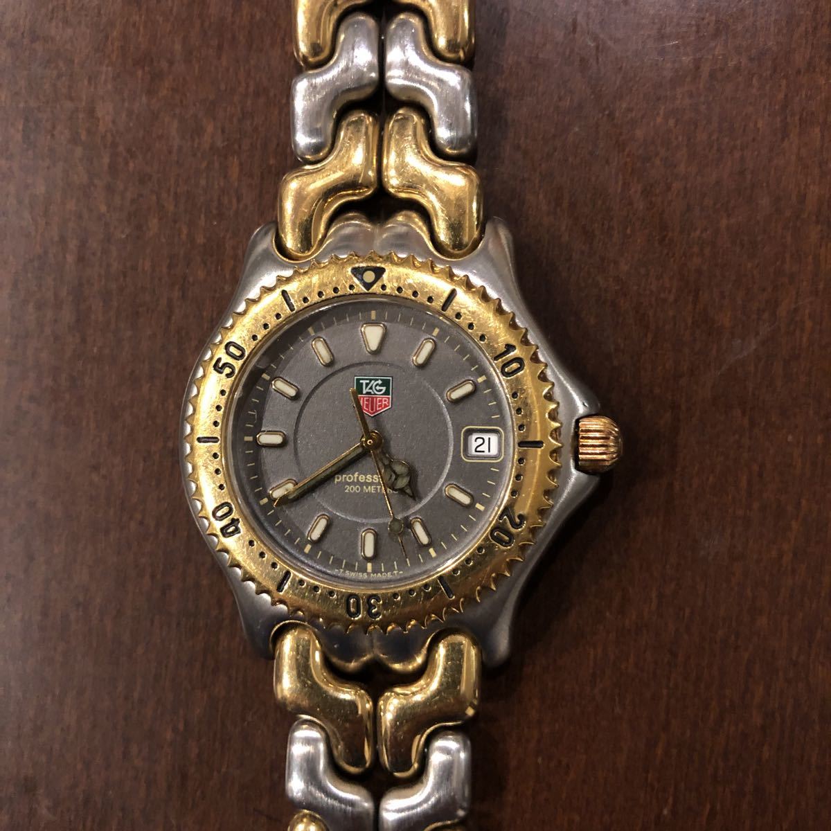 TAG Heuer プロフェッショナル 腕時計 稼働中 稼働 TAG HEUER 腕時計 