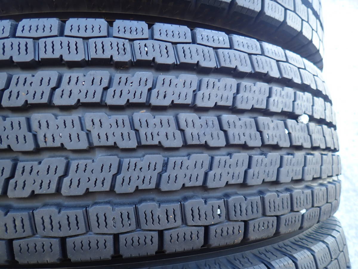 Yes! バリ山! 215/70R17.5 118/116L ヨコハマ ig91 2017年製