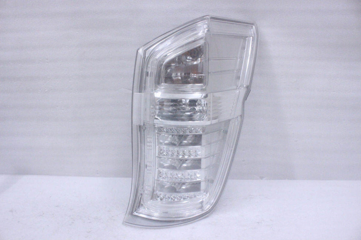 最安値，SALE 90-1901-6 後期 RK5 ステップワゴンスパーダ 右テールライト 33500-SZW-J21 W0587 標準仕様 ASSY 打刻 J2 RK6 ホンダ 純正 KK(テールライト)｜売買されたオークション情報、yahooの商品情報をアーカイブ公 ホンダ用