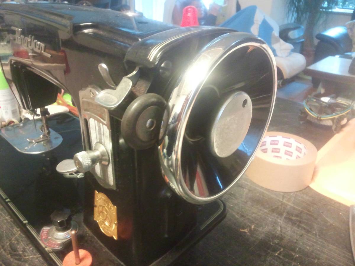 BROTHER ブラザー ミシン レトロ 足踏み メルカリ - 黒 職業用ミシン 