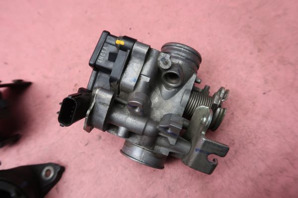 動画付 実動 スーパーカブ50 Pro プロ インジェクション スロットルボディ インマニ キャブ 04 Fi リトル 60azo44 キャブレター 売買されたオークション情報 Yahooの商品情報をアーカイブ公開 オークファン Aucfan Com