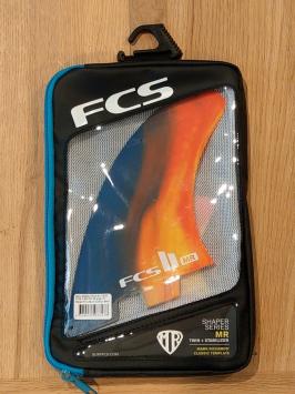  ＜ 送込＞ FCSⅡ MR マークリチャーズ ツインフィン＋スタビ レインボー(FCSフィン)｜売買されたオークション情報、yahooの商品情報をアーカイブ公開 - オークファン FCSフィン