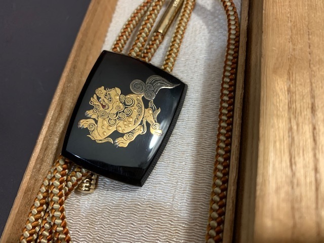正規品，定番人気 栄作 唐獅子蒔絵 鼈甲 ループタイ ネクタイ ４０(雑貨)｜売買されたオークション情報、yahooの商品情報をアーカイブ公開 - オークファン その他