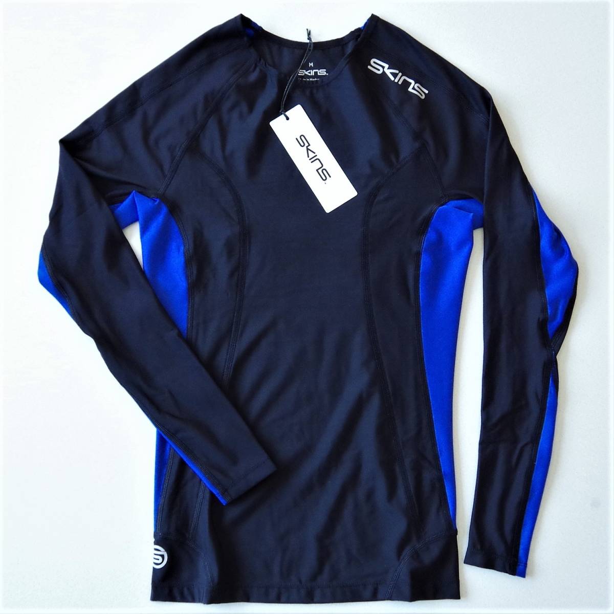 大人気，大得価 参12 420円 SKINS DNAmic LS top L B/B スキンズ ダイナミック ロングスリーブ 黒/青 コンプレッション 長袖シャツ(シャツ)｜売買されたオークション情報、yahooの商品情報をアーカイブ公開 - オークフ シャツ