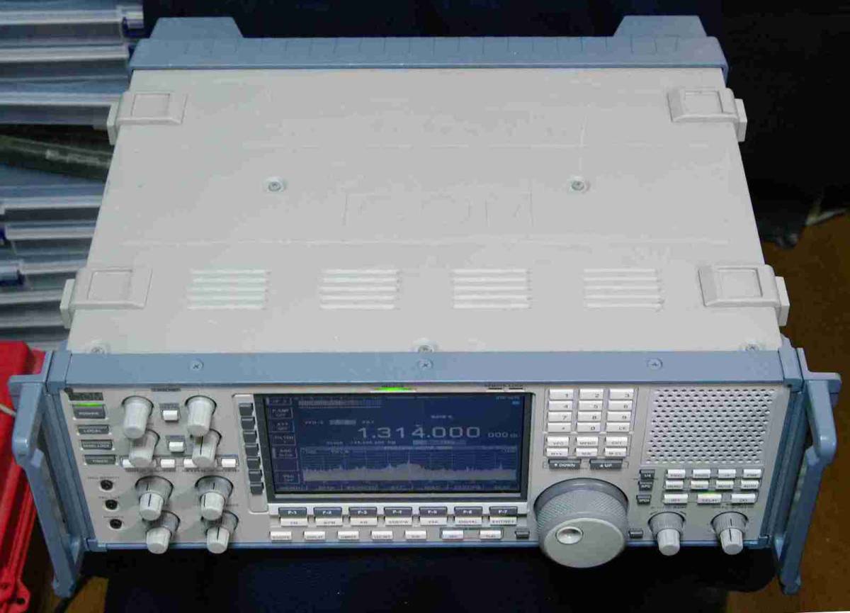 IC-R9500 - Icom ICOM Receiver Professional Communications RigPix