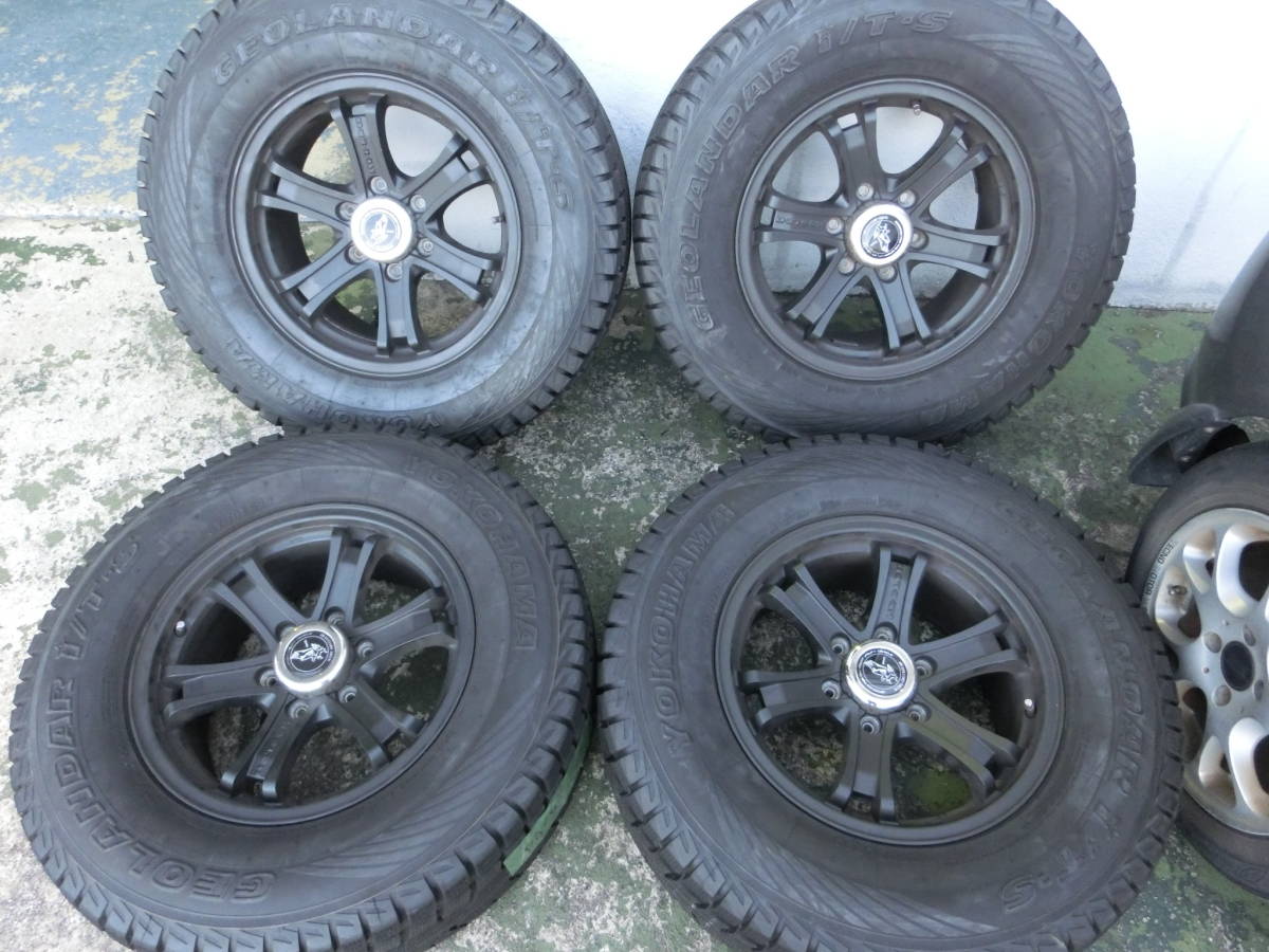 FJクルーザー スタッドレスタイヤ 265/70R17 バリ山 4本セット プラド 