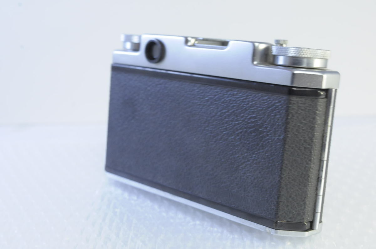 Konica – II型 シンプルで良質なレンズシャッターカメラ 御部スクラ