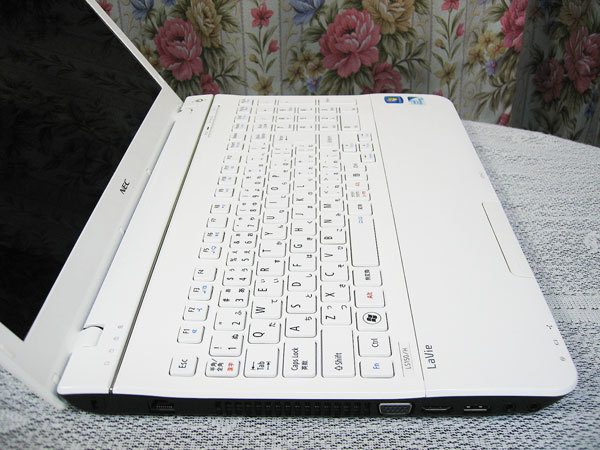 ジャンク品扱 LS150/H 白メタ i5-2410M 2.3GHz 4GB OS無 パソコン NEC