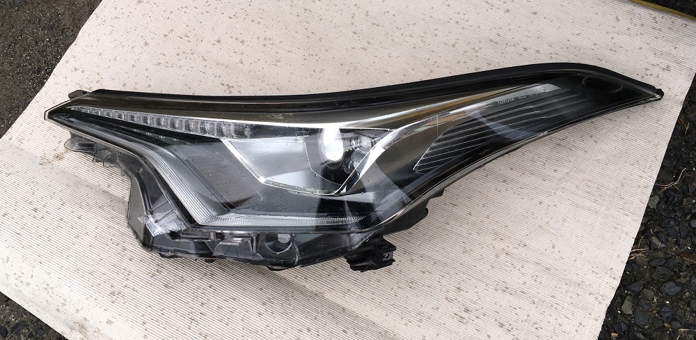 C-HR ZYX10 LED 純正 ヘッドライト C-HR⁄CHR 前期 左ヘッドライト