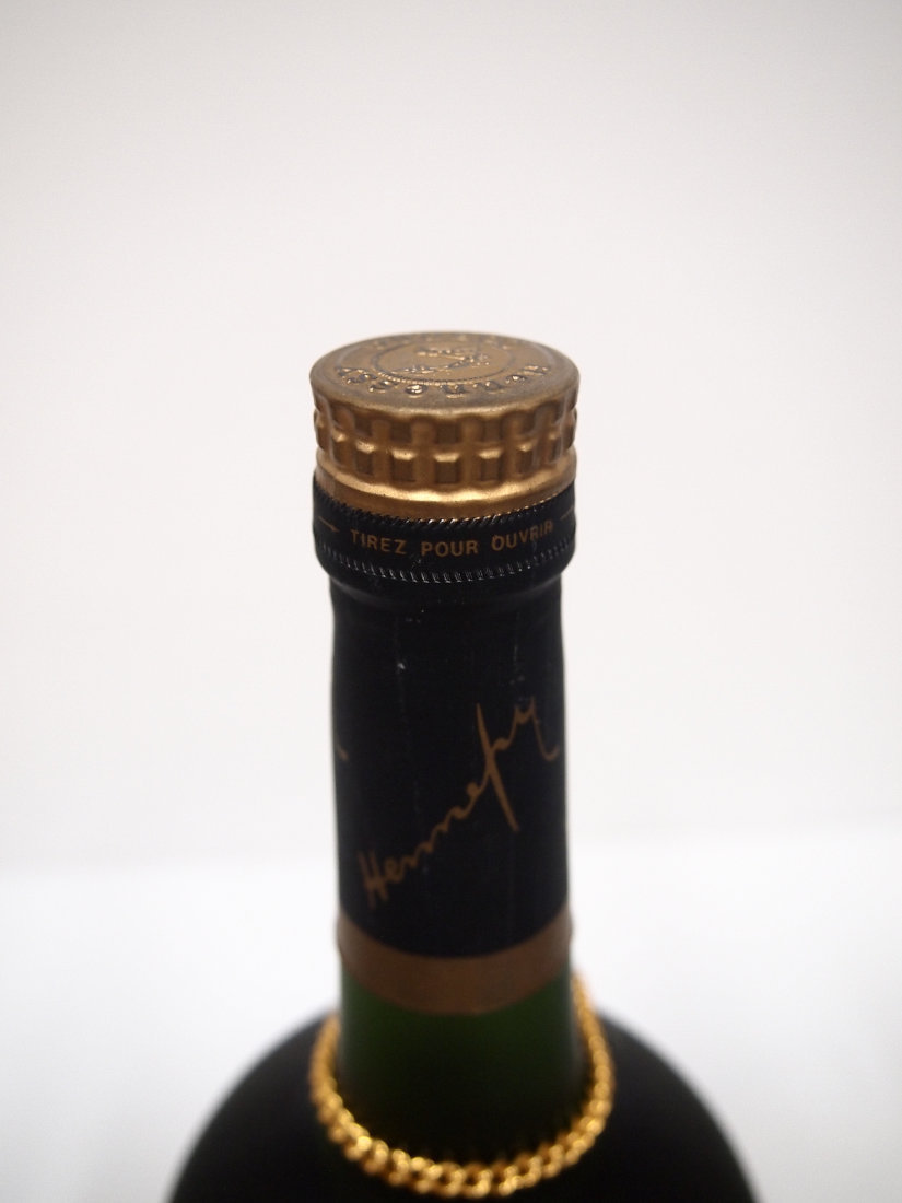 Hennessy Napoleon コニャック シルバートップ700ml,40% ヘネシー