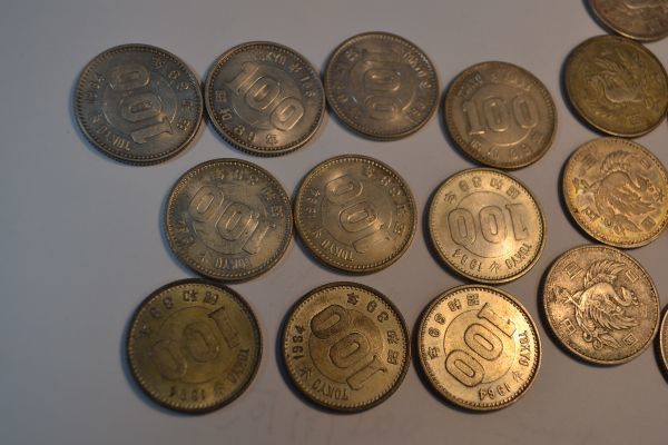 身辺整理・昭和１００円銀貨４３枚