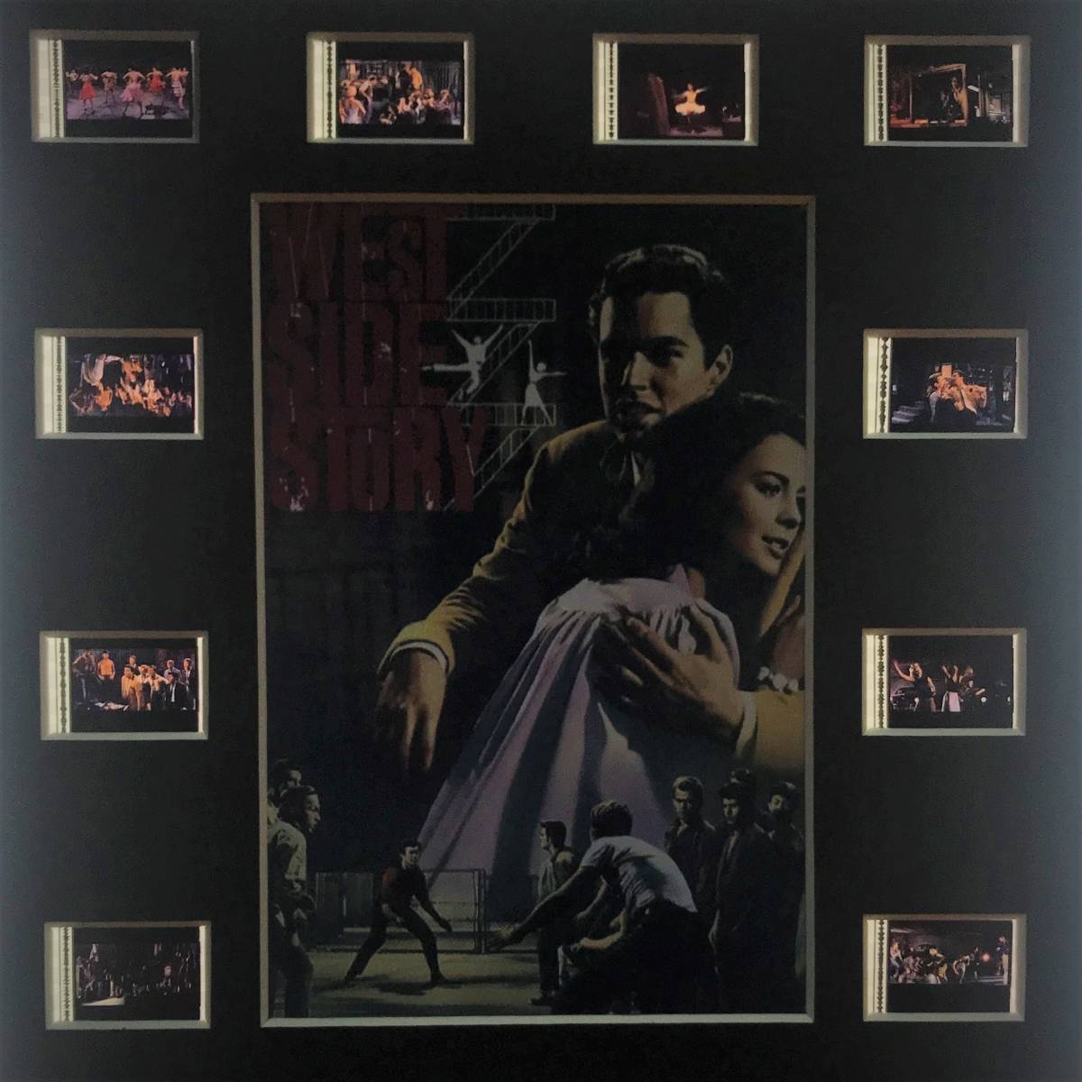 訳有 ウエストサイド物語 West Side Story 1961 ナタリーウッド ジョージチャキリス 35mmフィルムセル ミニポスター マット加工 写真 売買されたオークション情報 Yahooの商品情報をアーカイブ公開 オークファン Aucfan Com