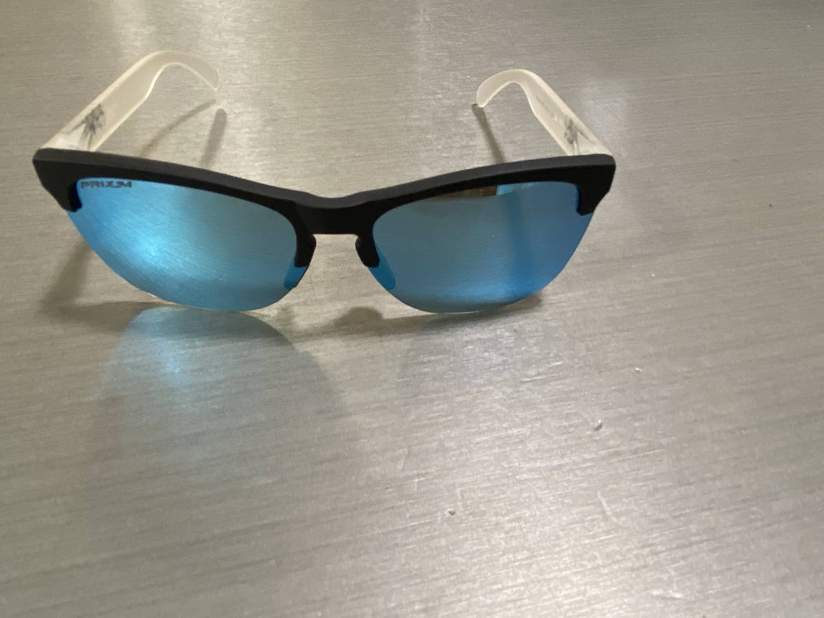 【HOT，大得価】 オークリー オークレー サングラス OAKLEY フロッグスキンズライト プリズムレンズ ミラーレンズ(セル、プラスチックフレーム)｜売買されたオークション情報、yahooの商品情報をアーカイブ公 セル、プラスチックフレーム