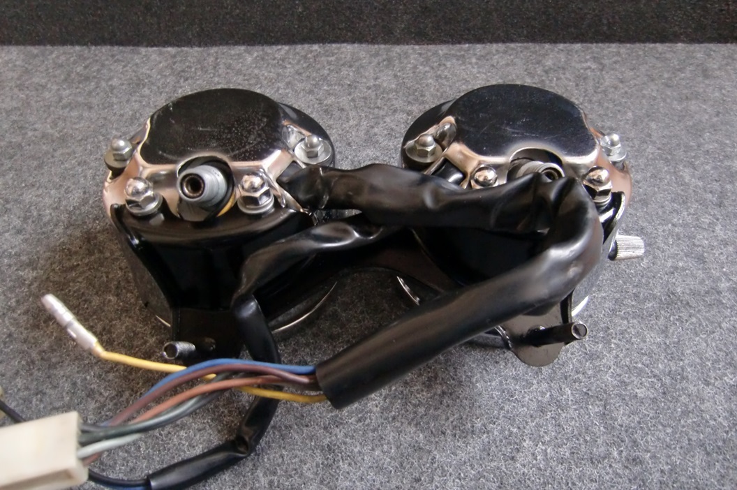 SR400 RH01J 純正 スピード タコ メーター ステー付 SR400 RH01J 純正