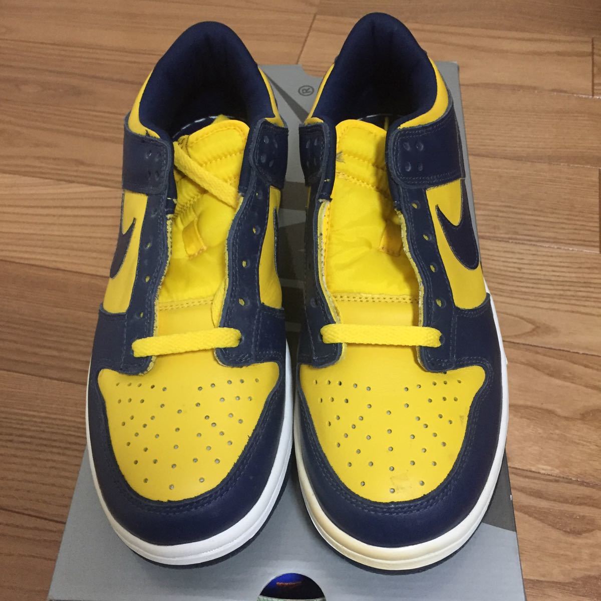 LOW DUNK NIKE ダンク ミシガン 99年製 - 裏ダンク メルカリ 99年の 
